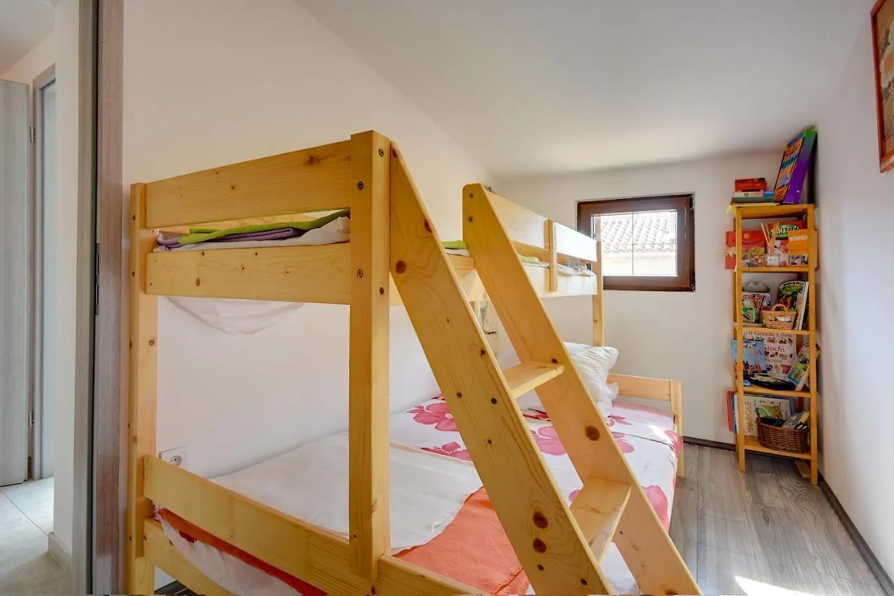 Holiday Home Agneza Medulin 0*,